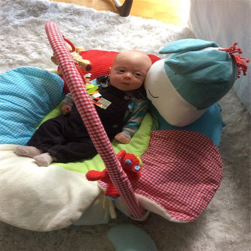 Multifunctional baby inflatable play blanket